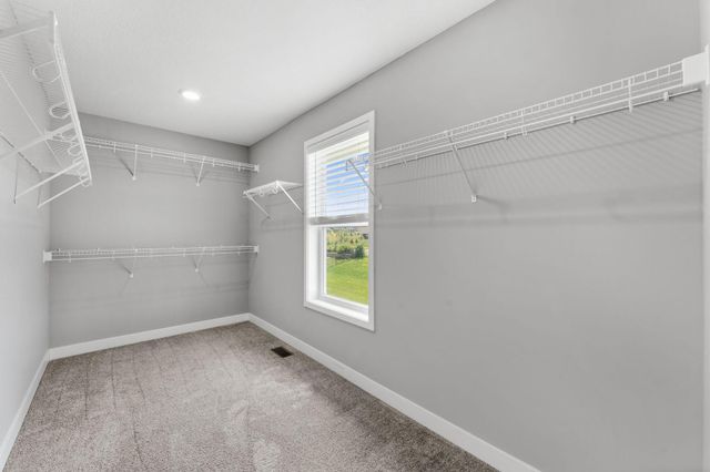 18466 Greenstone Way, Lakeville, MN 55044