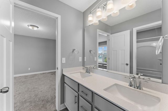 18466 Greenstone Way, Lakeville, MN 55044