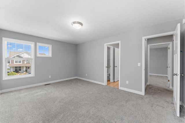 18466 Greenstone Way, Lakeville, MN 55044