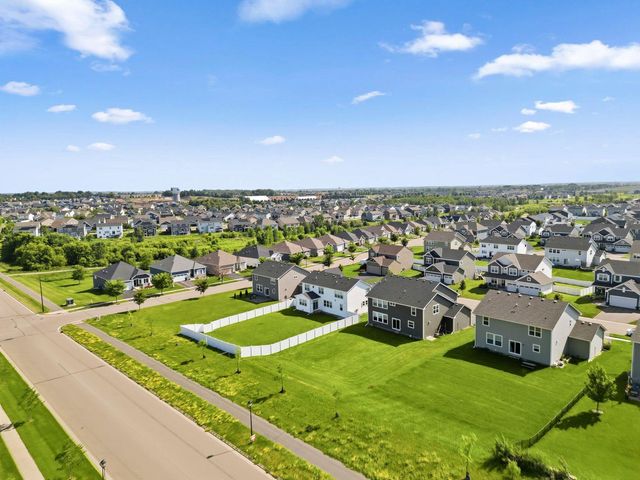 18466 Greenstone Way, Lakeville, MN 55044