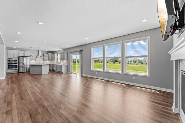 18466 Greenstone Way, Lakeville, MN 55044