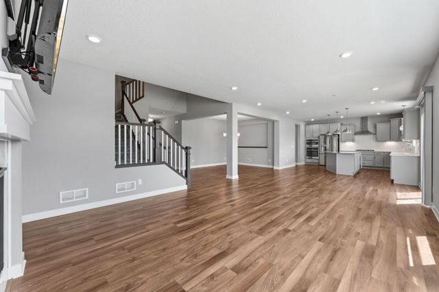 18466 Greenstone Way, Lakeville, MN 55044