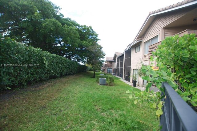 9949 W Atlantic Blvd 9949, Coral Springs, FL 33071