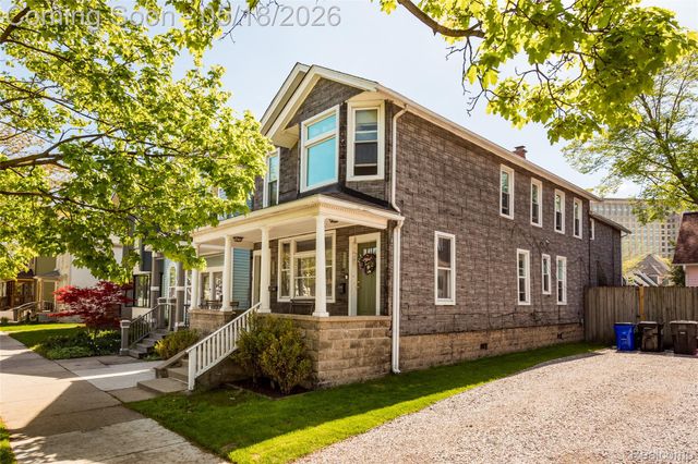 2235 Wabash Street, Detroit, MI 48216