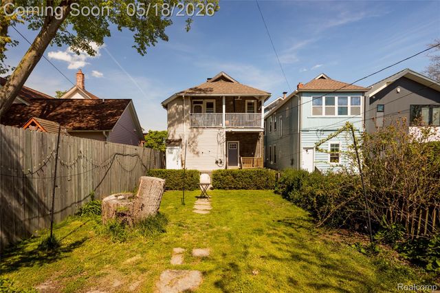 2235 Wabash Street, Detroit, MI 48216