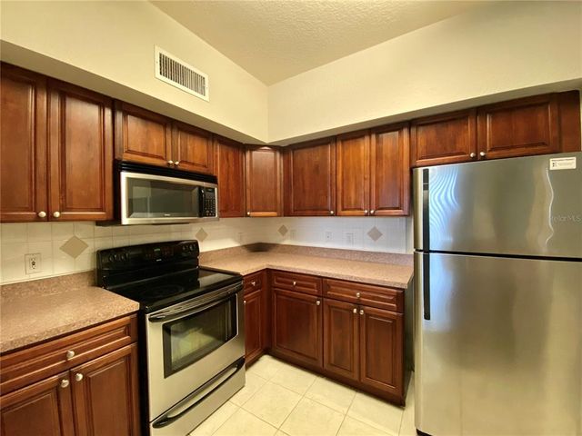 823 CAMARGO WAY 302, Altamonte Springs, FL 32714