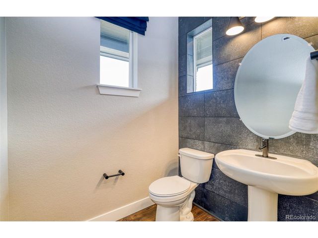 8847 Hotchkiss St, Littleton, CO 80125