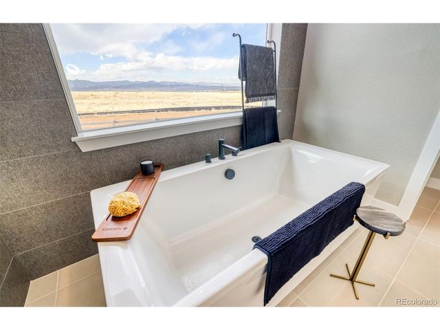 8847 Hotchkiss St, Littleton, CO 80125