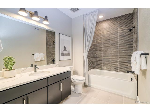 8847 Hotchkiss St, Littleton, CO 80125