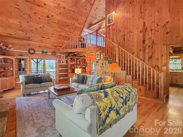 564 Nettles Ridge Road, Banner Elk, NC 28604