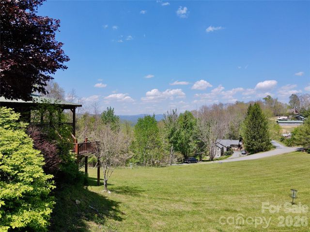 564 Nettles Ridge Road, Banner Elk, NC 28604