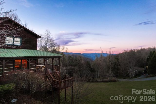 564 Nettles Ridge Road, Banner Elk, NC 28604