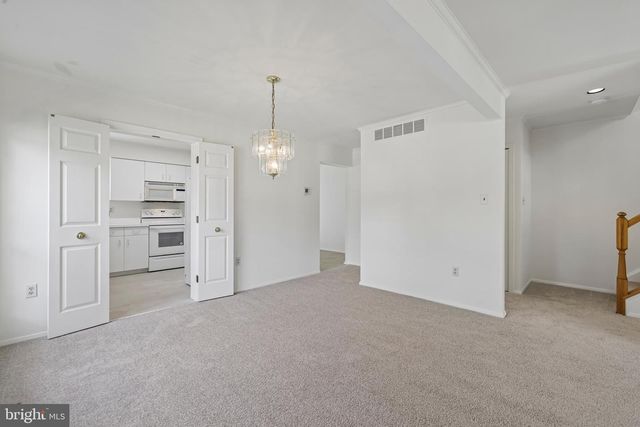 7730 CHATFIELD LN, Ellicott City, MD 21043