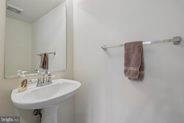 7730 CHATFIELD LN, Ellicott City, MD 21043