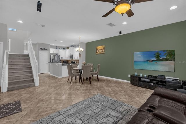 10226 FALLSGROVE STREET, Orlando, FL 32836