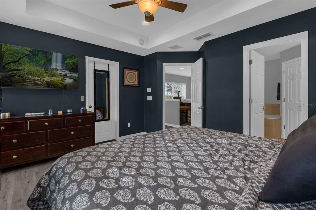 Image 26 of property listing at 10226 FALLSGROVE STREET, Orlando, FL 32836