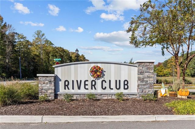 317 Rhapsody DR, Suffolk, VA 23435