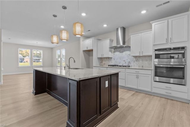 317 Rhapsody DR, Suffolk, VA 23435