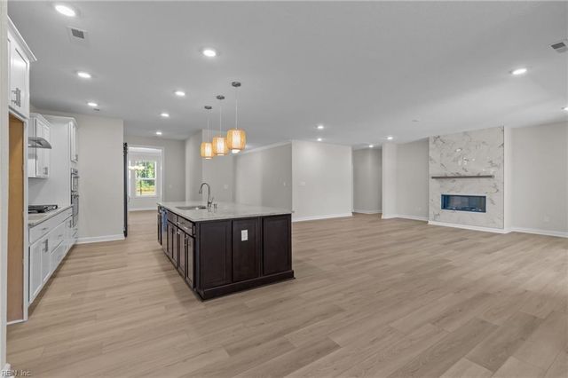 317 Rhapsody DR, Suffolk, VA 23435