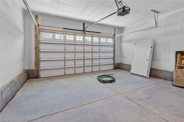 317 Rhapsody DR, Suffolk, VA 23435