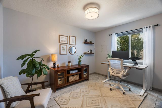 9825 Denali Road NE, Albuquerque, NM 87111