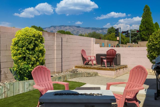 9825 Denali Road NE, Albuquerque, NM 87111