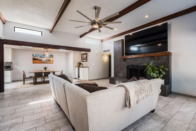 9825 Denali Road NE, Albuquerque, NM 87111