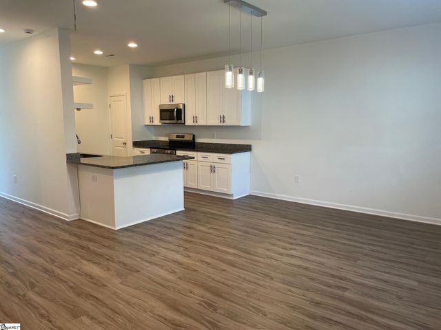 705 W Parker Road, Greenville, SC 29611