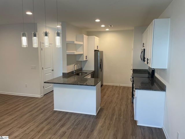 705 W Parker Road, Greenville, SC 29611