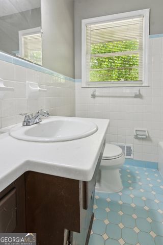 4442 Mark Anthony Court, Decatur, GA 30035