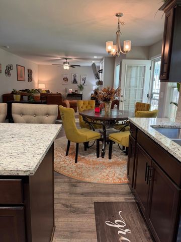 1179 Elizabeth Ln, Clarksville, TN 37042