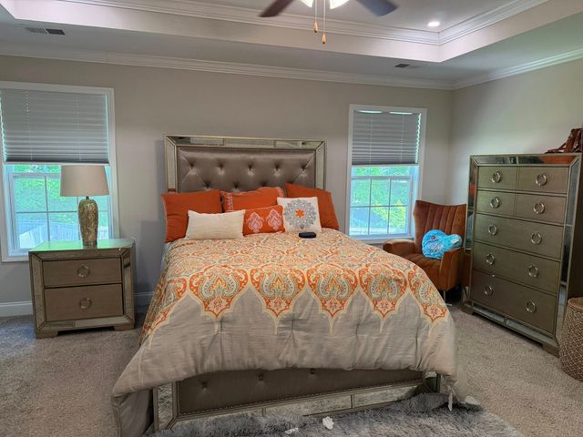 1179 Elizabeth Ln, Clarksville, TN 37042