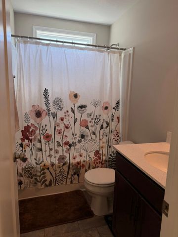 1179 Elizabeth Ln, Clarksville, TN 37042