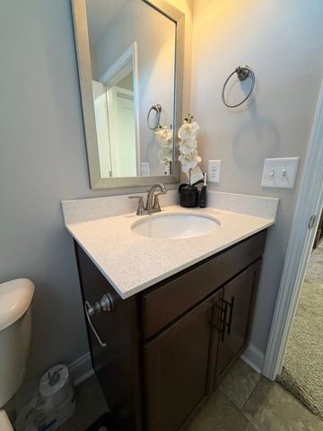 1179 Elizabeth Ln, Clarksville, TN 37042