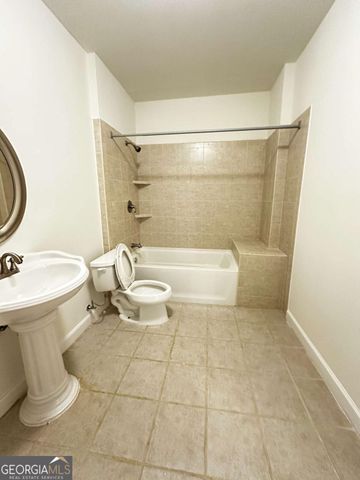 711 Hexham Court, Suwanee, GA 30024