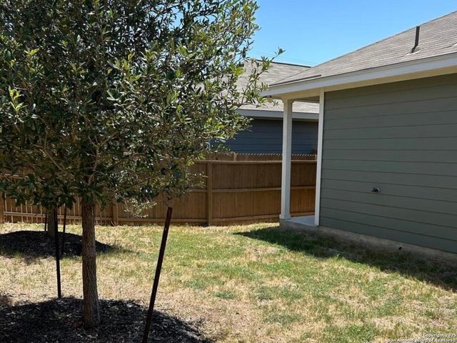 7879 ABBEY PL, San Antonio, TX 78218