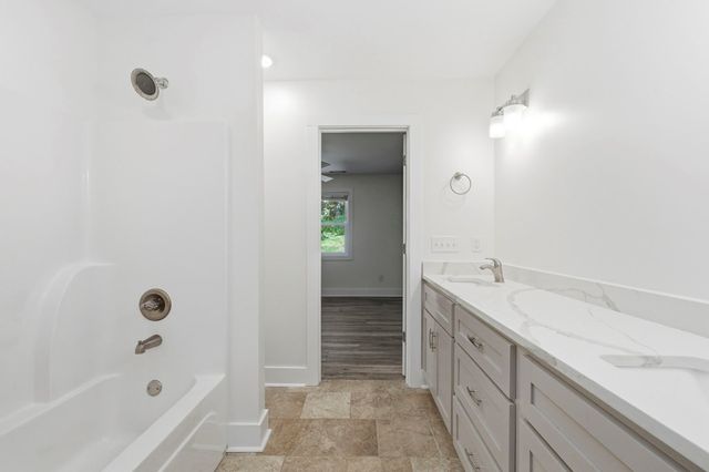 409 Esther Drive, Dalton, GA 30720