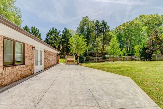 409 Esther Drive, Dalton, GA 30720