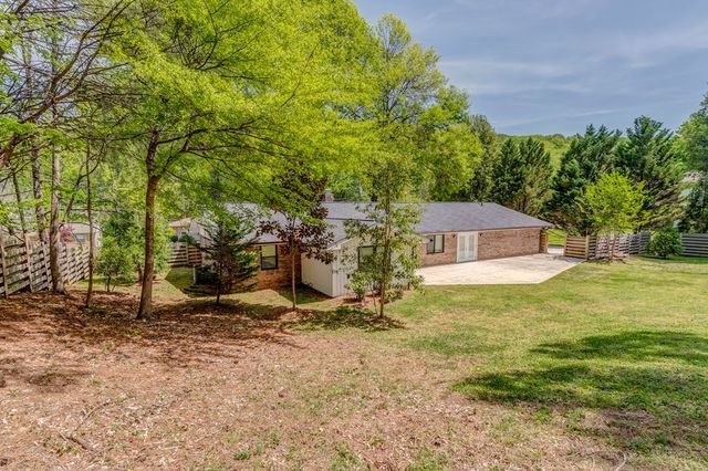 409 Esther Drive, Dalton, GA 30720