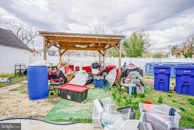 200 S 4TH ST, Millville, NJ 08332