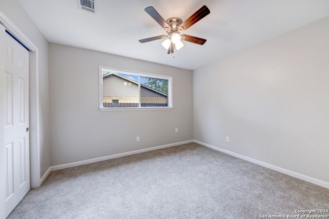627 SUMMERWOOD DR, New Braunfels, TX 78130