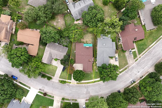 627 SUMMERWOOD DR, New Braunfels, TX 78130