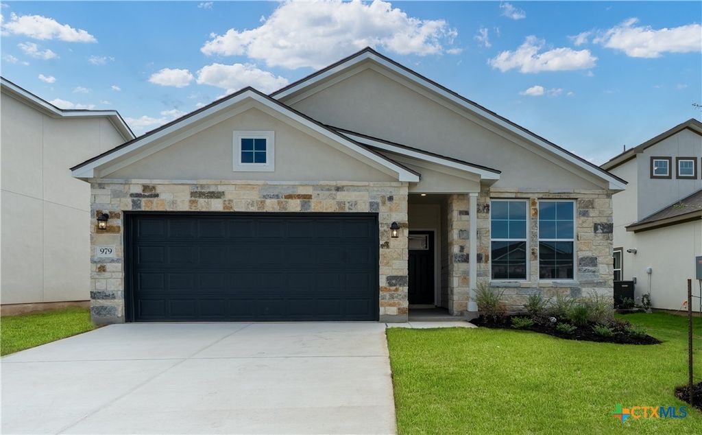 979 Manger Lane Lane, New Braunfels, TX 78130