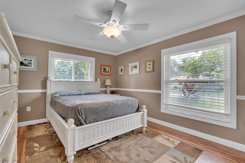 Image 25 of property listing at 5210 36TH AVENUE CIRCLE W, Bradenton, FL 34209