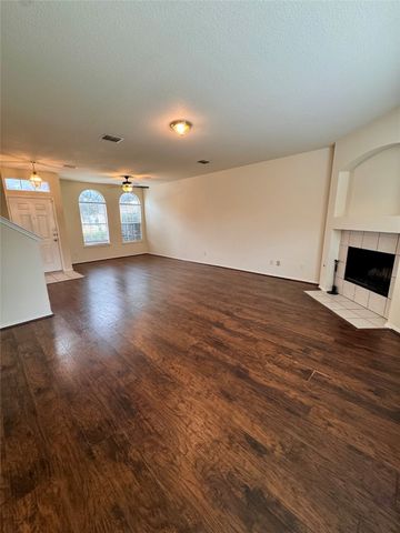 1708 Cliffrose Lane, Lewisville, TX 75067