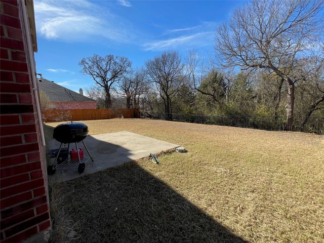 1708 Cliffrose Lane, Lewisville, TX 75067