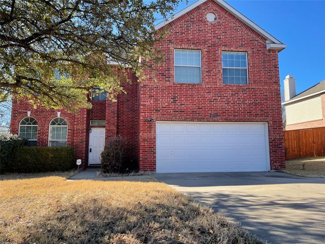 1708 Cliffrose Lane, Lewisville, TX 75067