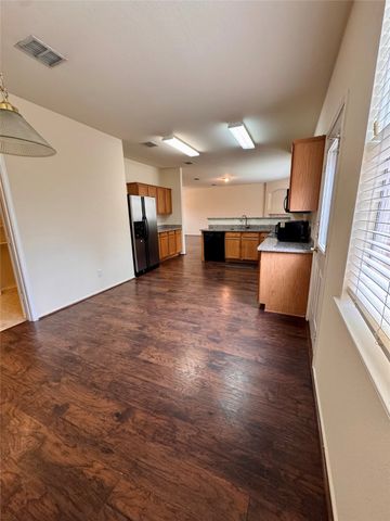 1708 Cliffrose Lane, Lewisville, TX 75067