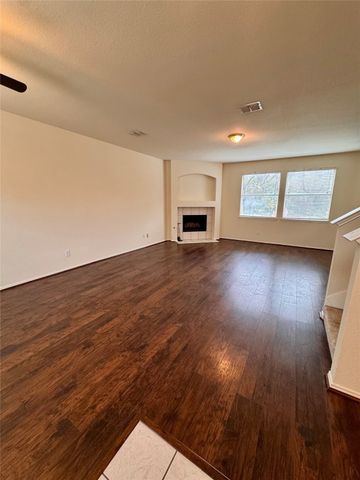 1708 Cliffrose Lane, Lewisville, TX 75067