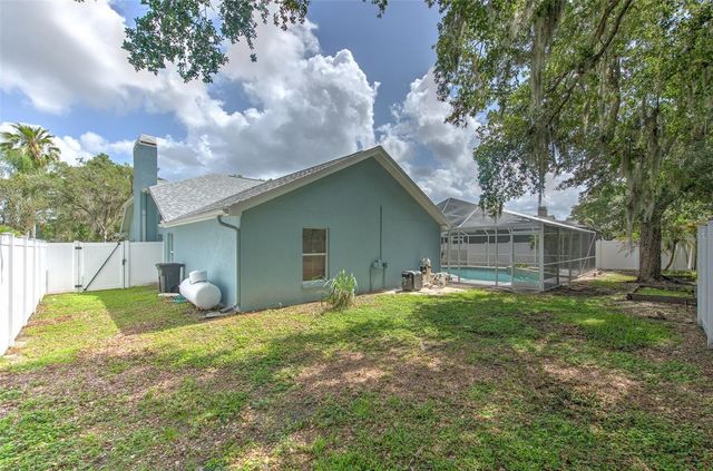2327 EAGLE BLUFF DRIVE, Valrico, FL 33596
